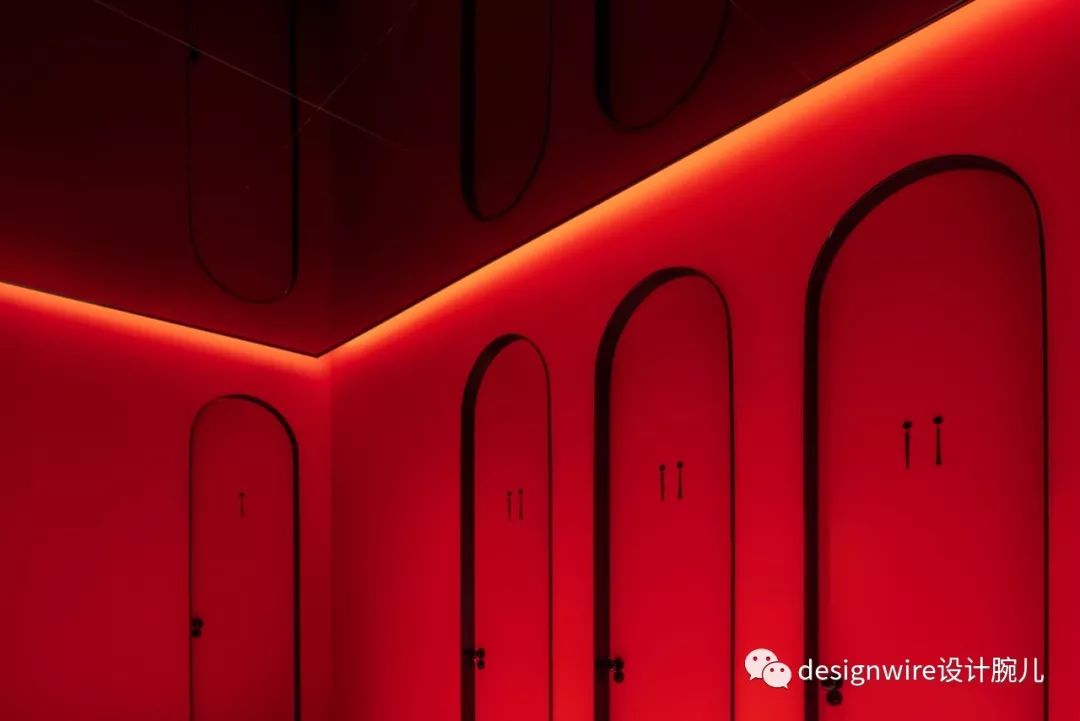 曾建龙打造花禾牛浦东店 | 红艳空间里的美学盛宴-60