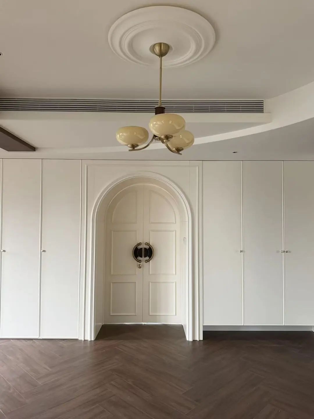 玛奇朵 · 硬装完工实录丨隅间空间设计工作室-81