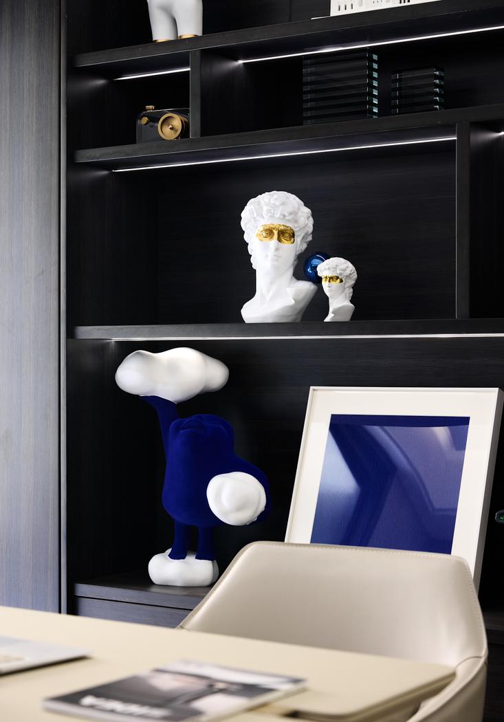 钟宇狄丨平层丨拥抱克莱因蓝-11