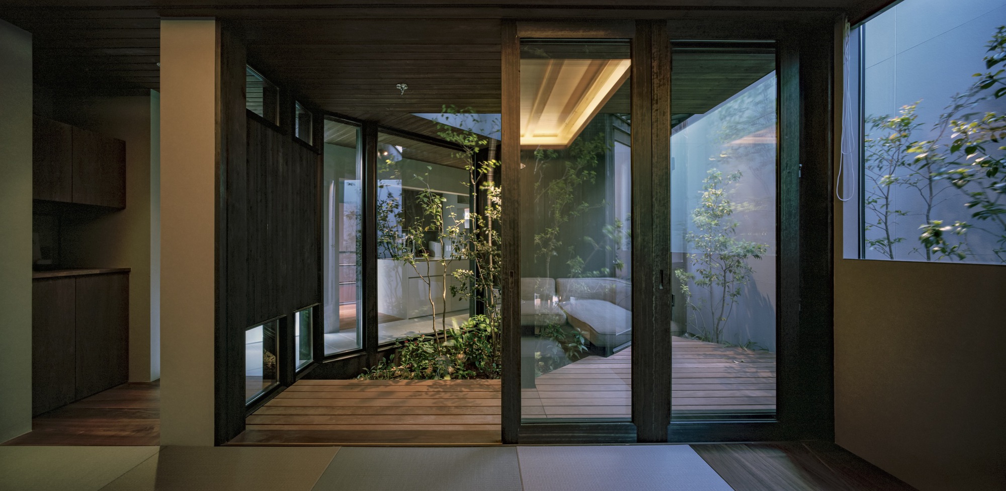 藤枝的房子丨日本丨FujiwaraMuro Architects-24