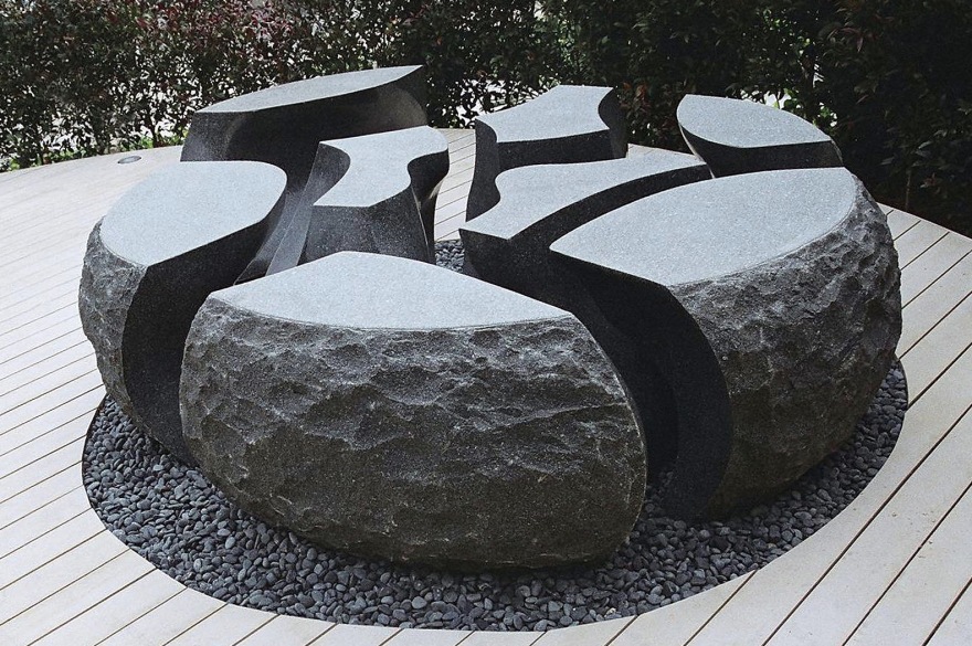 日裔雕塑&景观设计师OKASHIMO创造的系列石头艺术品-29