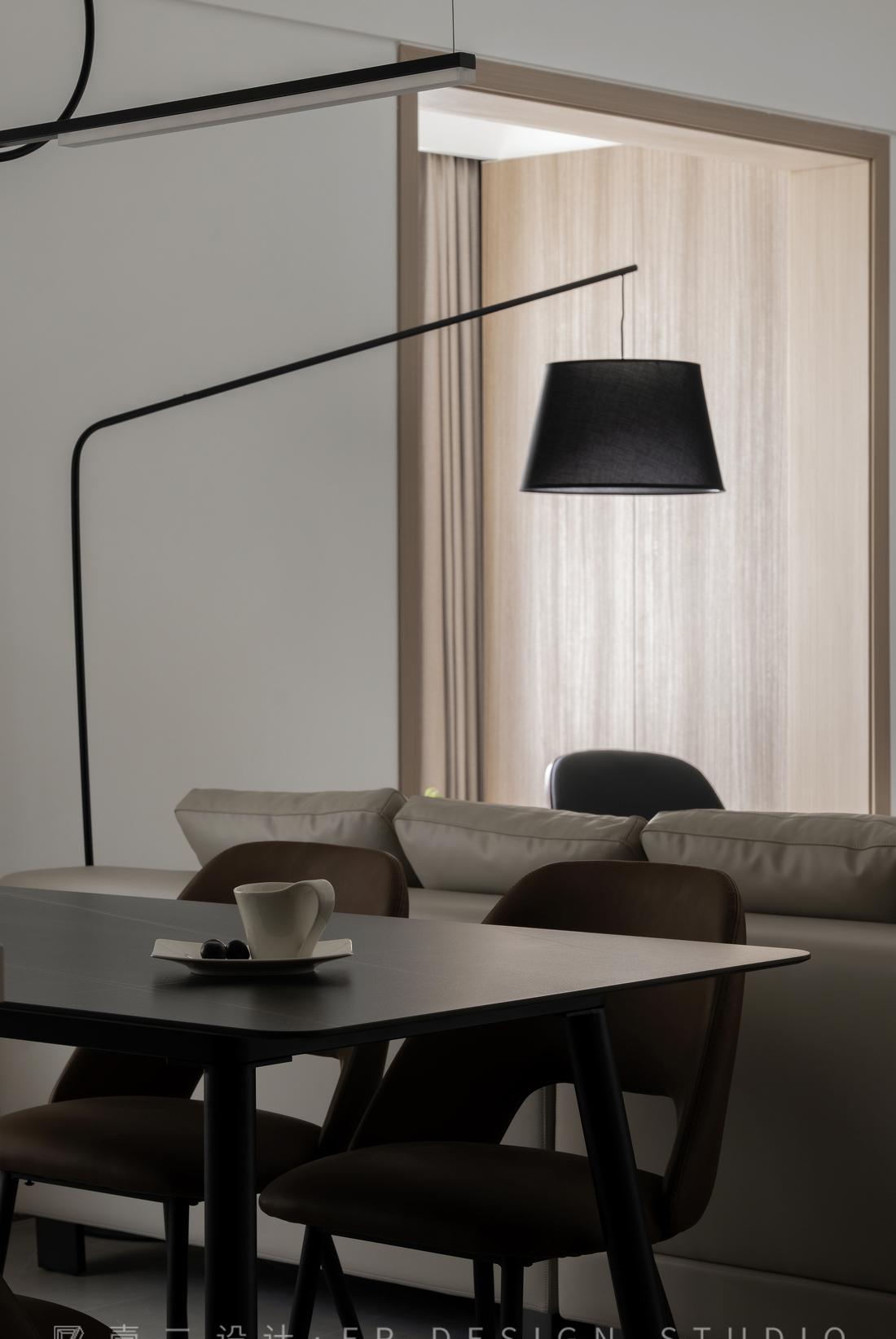 新婚夫妻的温馨之家-17