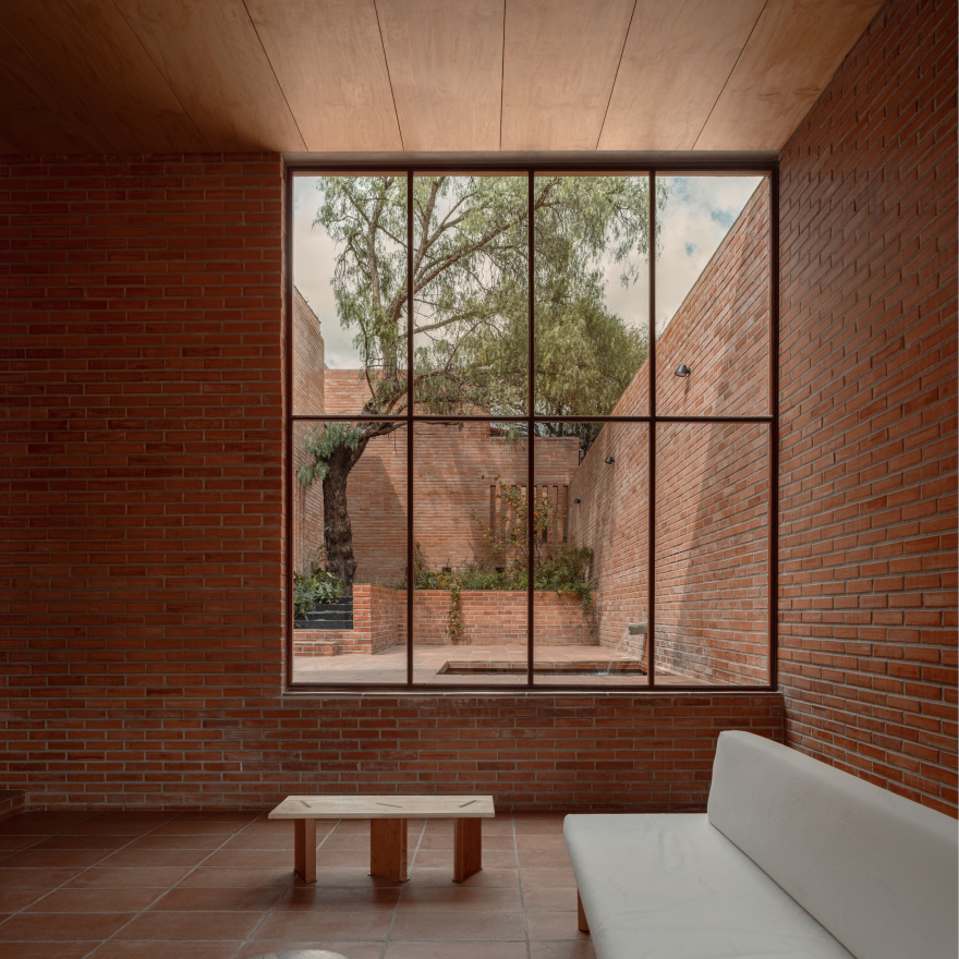 皮鲁莱斯之家丨墨西哥丨Escobedo Soliz(Pavel Escobedo等)-17