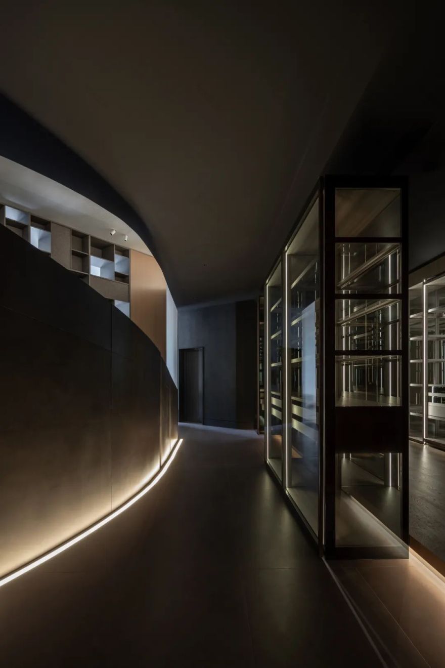 无锡 PIANCA 店 · 高端家居木作集合展厅设计丨中国无锡丨介间建筑设计-46