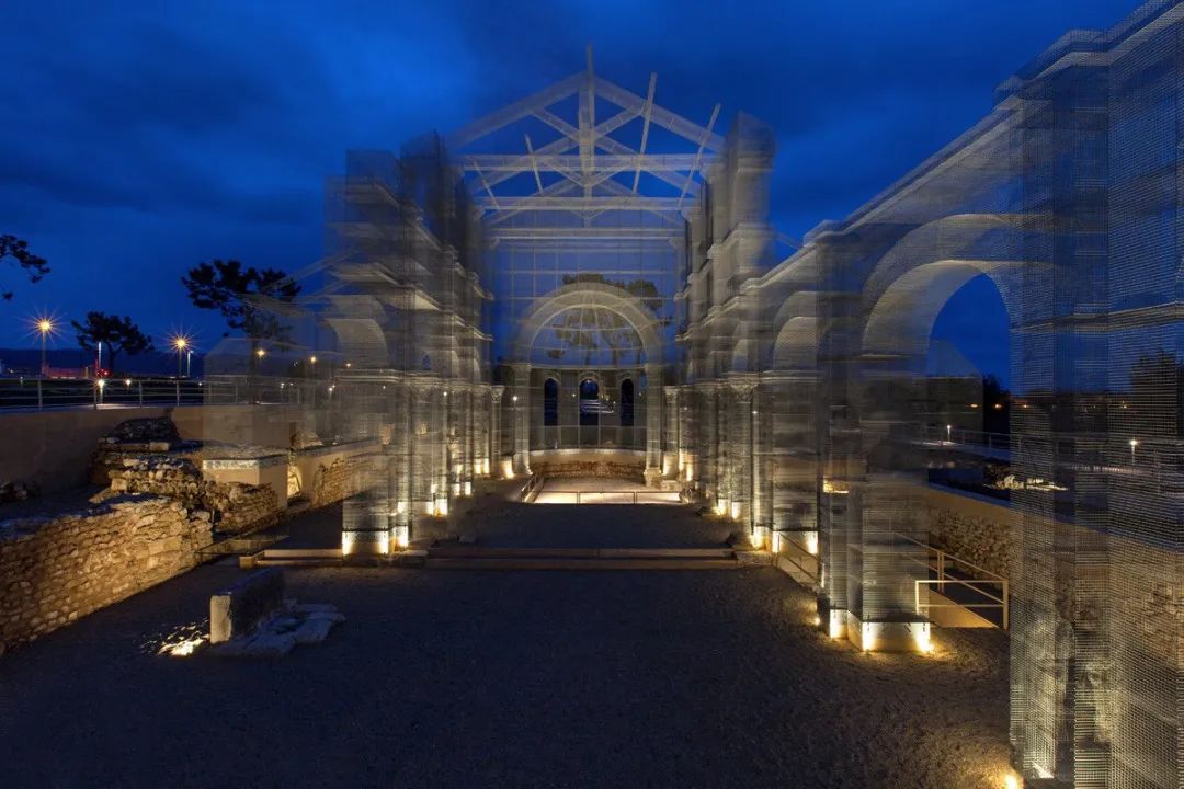 骶骨的；骶部的丨意大利丨Edoardo Tresoldi-103