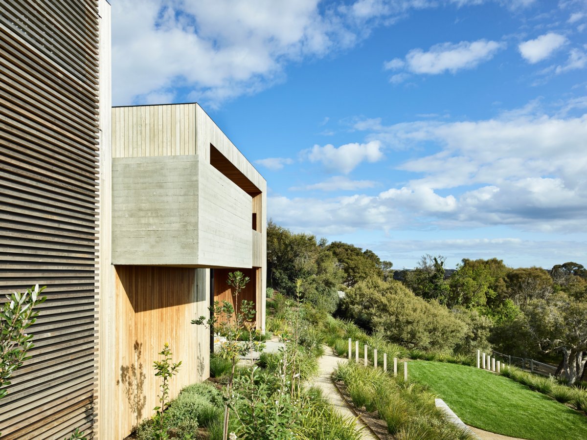 那不勒斯海岸线上的现代“逃亡”之家-0