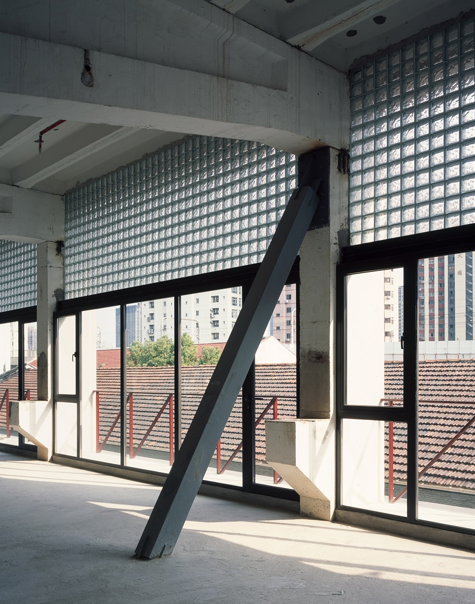 交通物资仓库变形记 · 上海亘建筑事务所打造四层办公空间丨中国上海-59