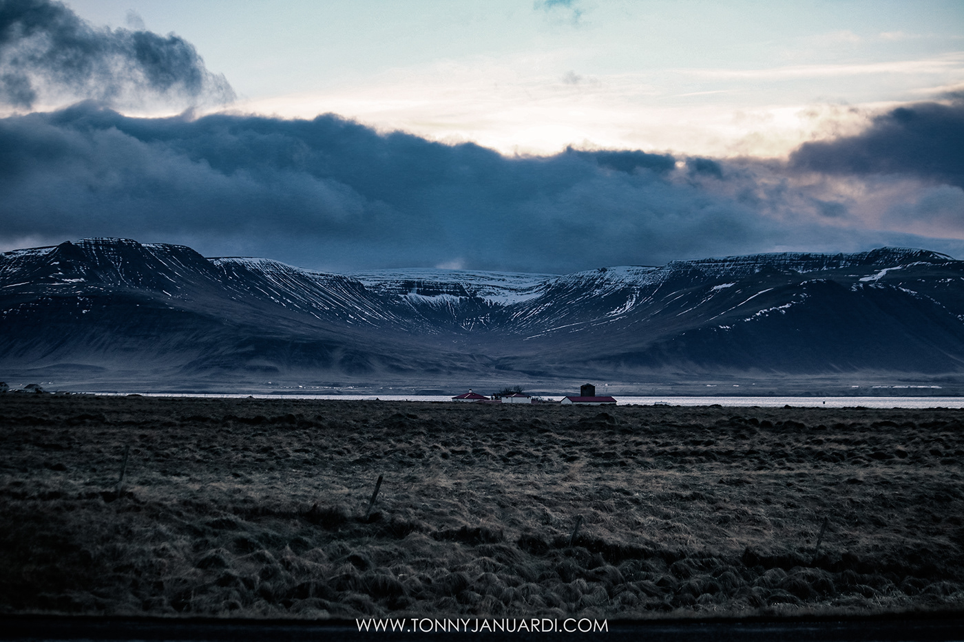 ICELAND - EXPLORE DARK NORTH-1