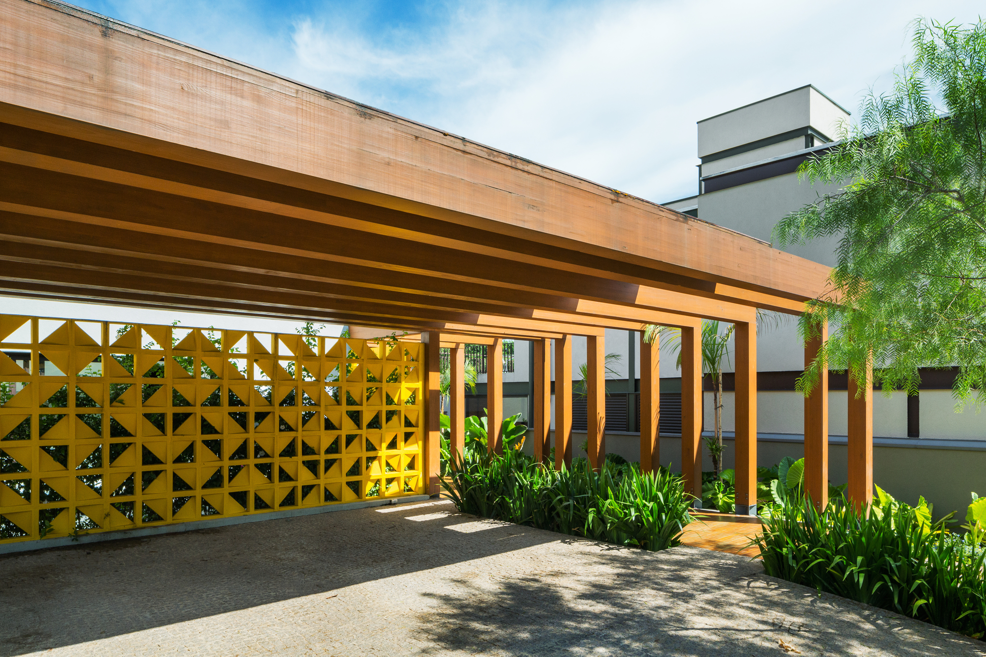 森林别墅，绿意盎然的生活空间-22