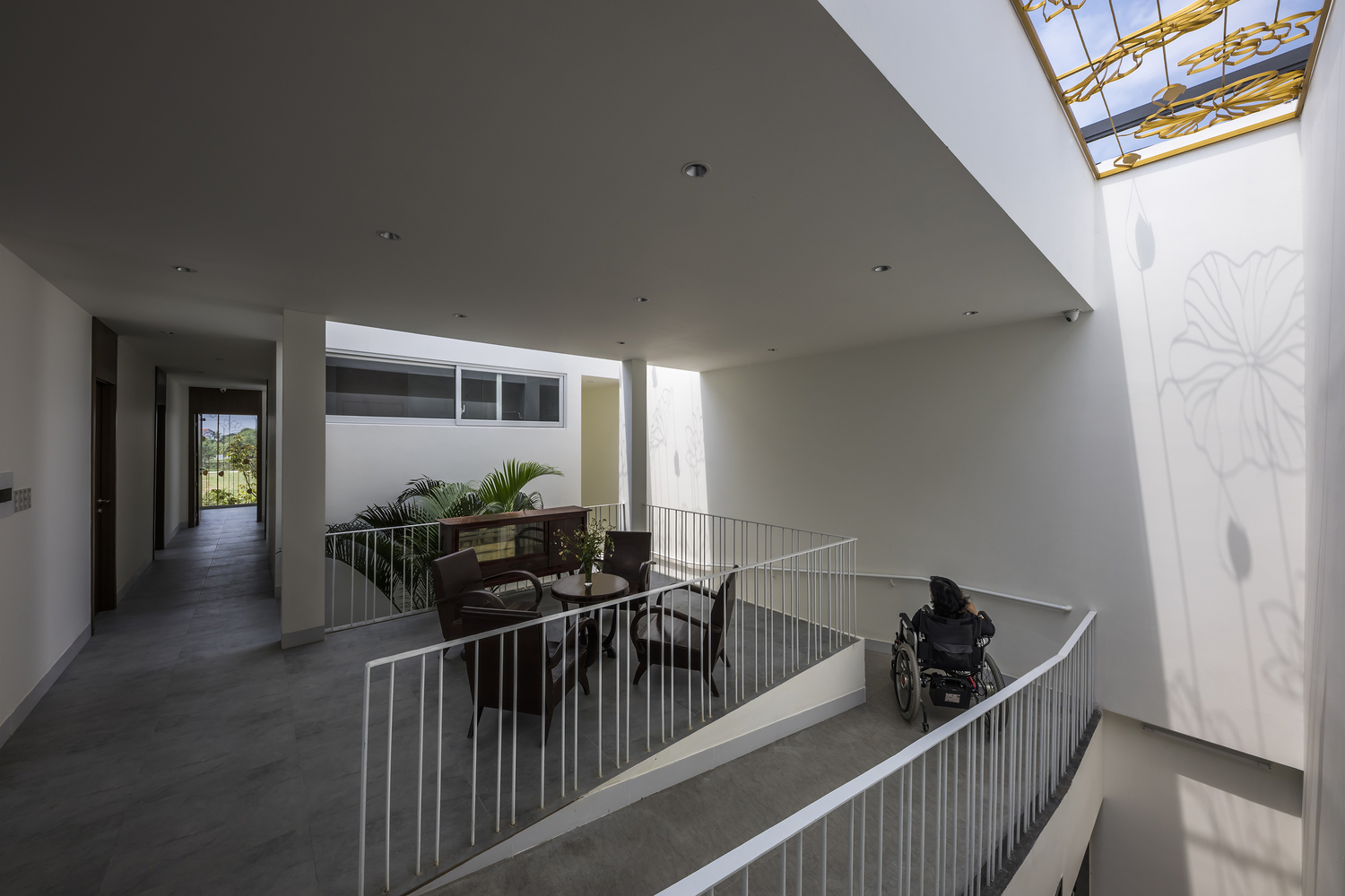 莲意盎然 · 越南残疾女儿的家庭温馨居-45