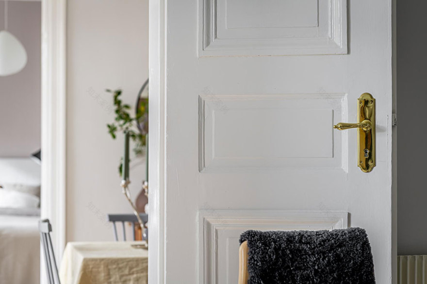 温馨秋日 Scandinavian 风格公寓设计-6