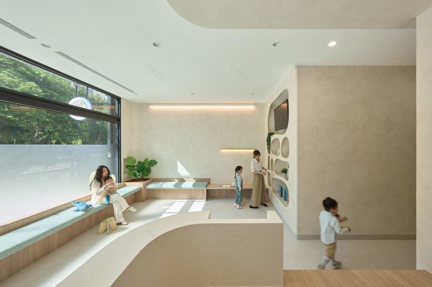 久仁泌尿科诊所丨中国高雄丨觉引设计-33