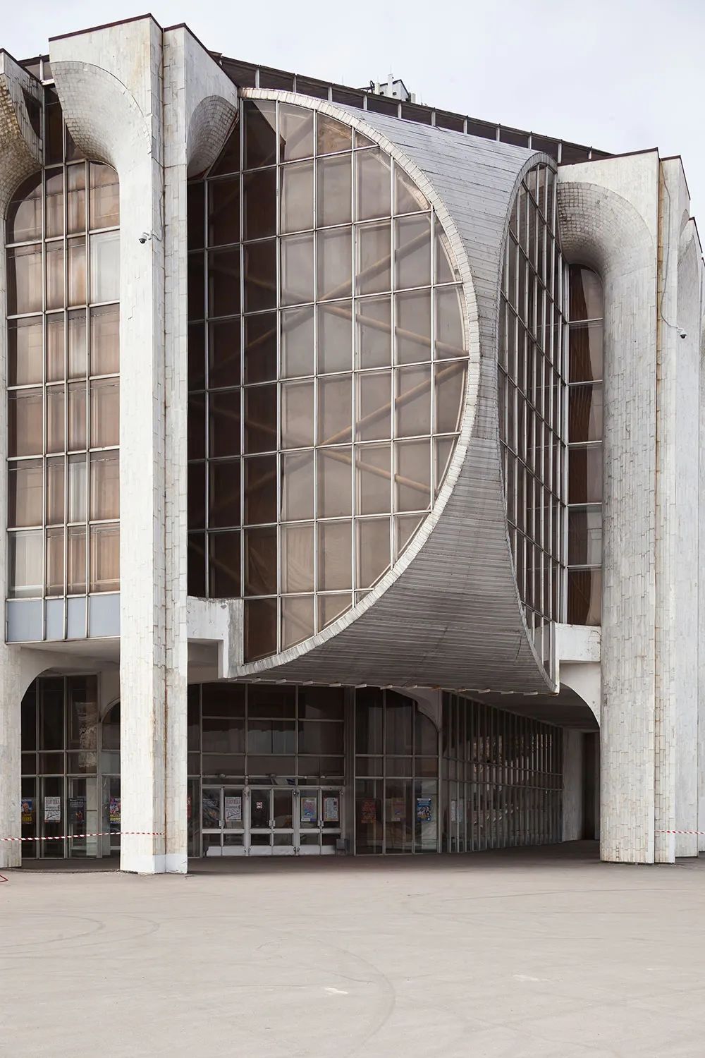 苏联粗野主义建筑及雕塑作品赏析丨多位设计师-21