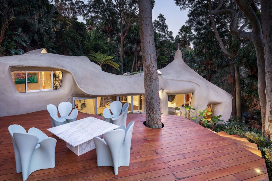 A landmark organic home heads to auction on Sydney’s Northern Beaches - The Spaces-6