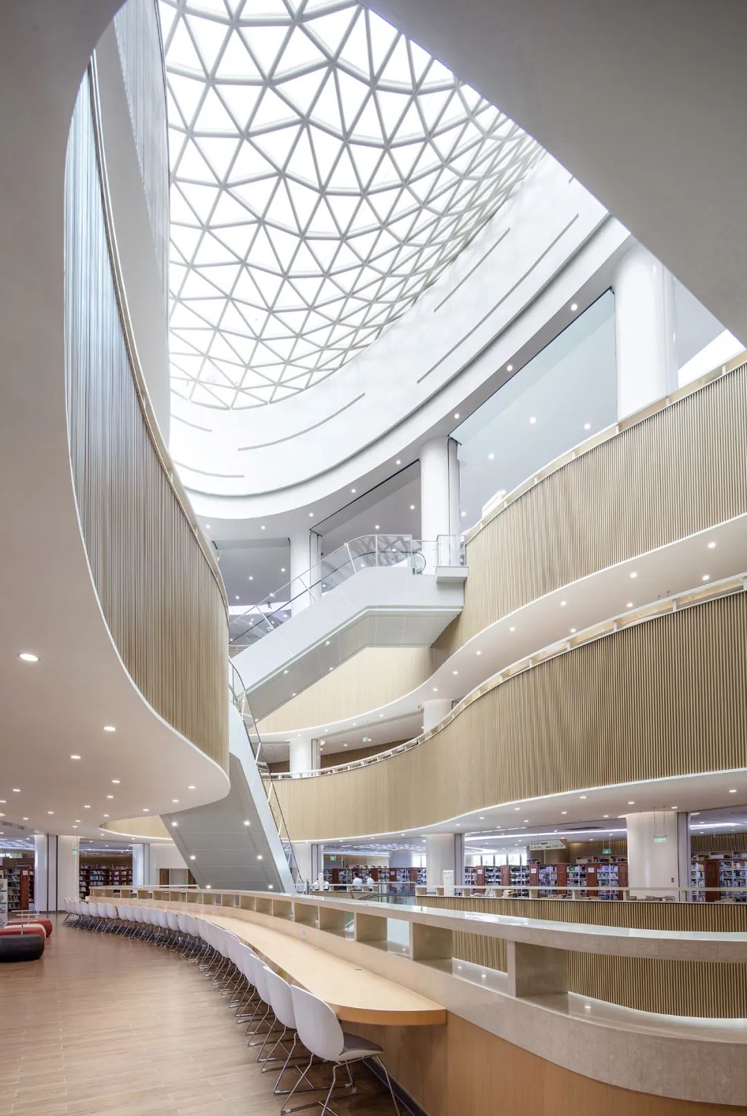 襄阳网红图书馆，自然光线下的现代阅读空间-51