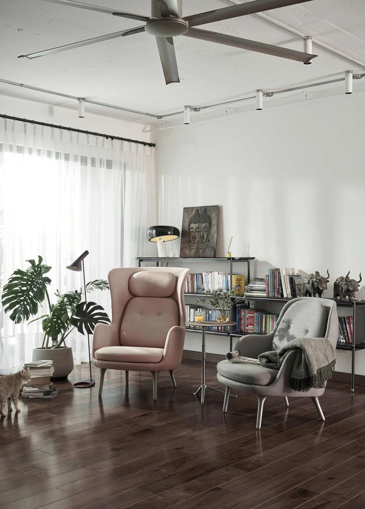 白色简约单身公寓室内设计丨注重人文情怀的现代室内设计社-16