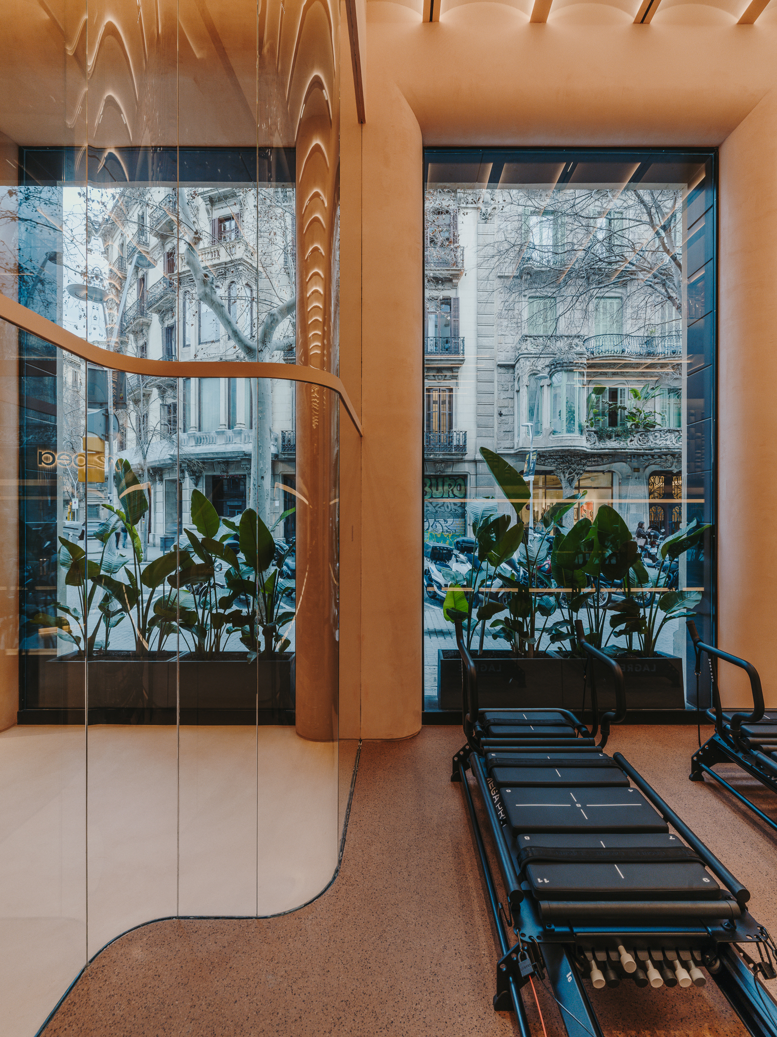 瑞铂健康俱乐部丨西班牙巴塞罗那丨MEAN*（中东建筑网络）-46