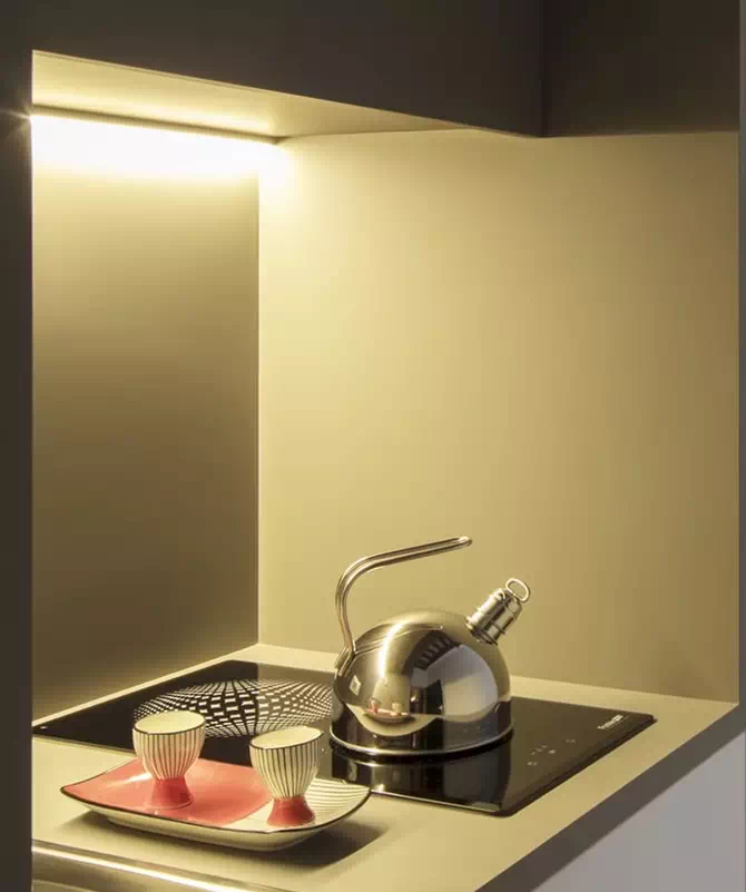 16㎡迷你公寓 | 多功能白色盒子展现极致简约-8