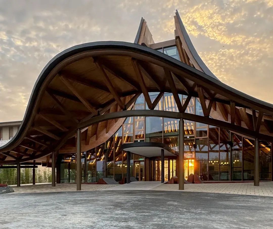 “龙脊”  地中海黑龙滩度假酒店丨中国眉山丨AIM（恺慕）建筑设计等多家-4