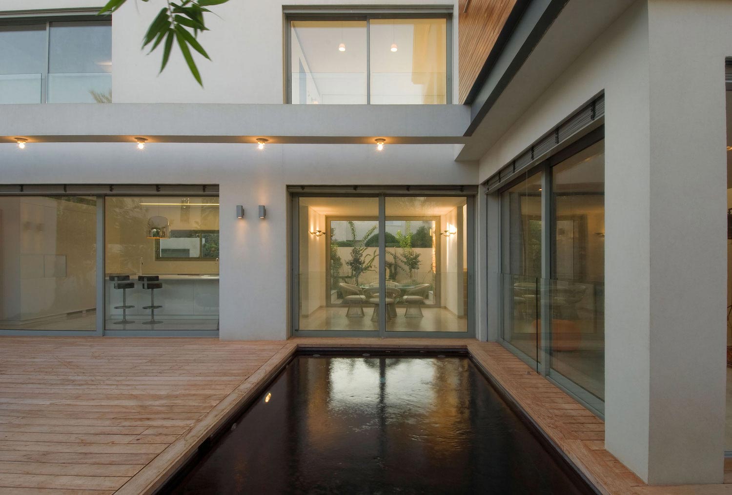 以色列拉马特哈沙龙区的半透明住宅设计-25