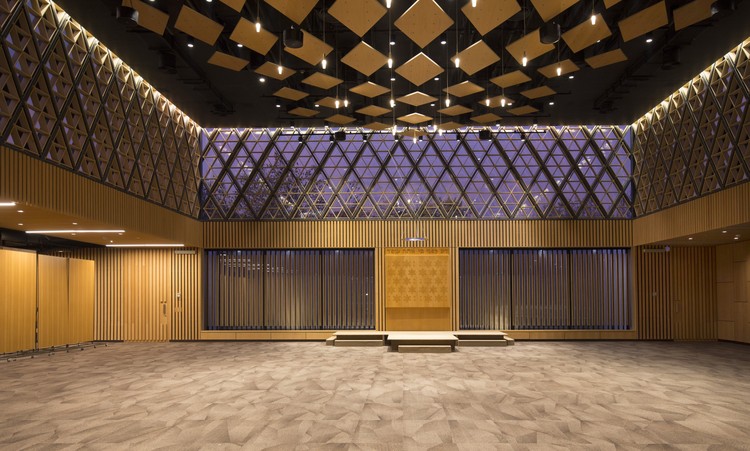 智利 NBI 社区犹太教堂与社区中心·现代宗教建筑的融合-24