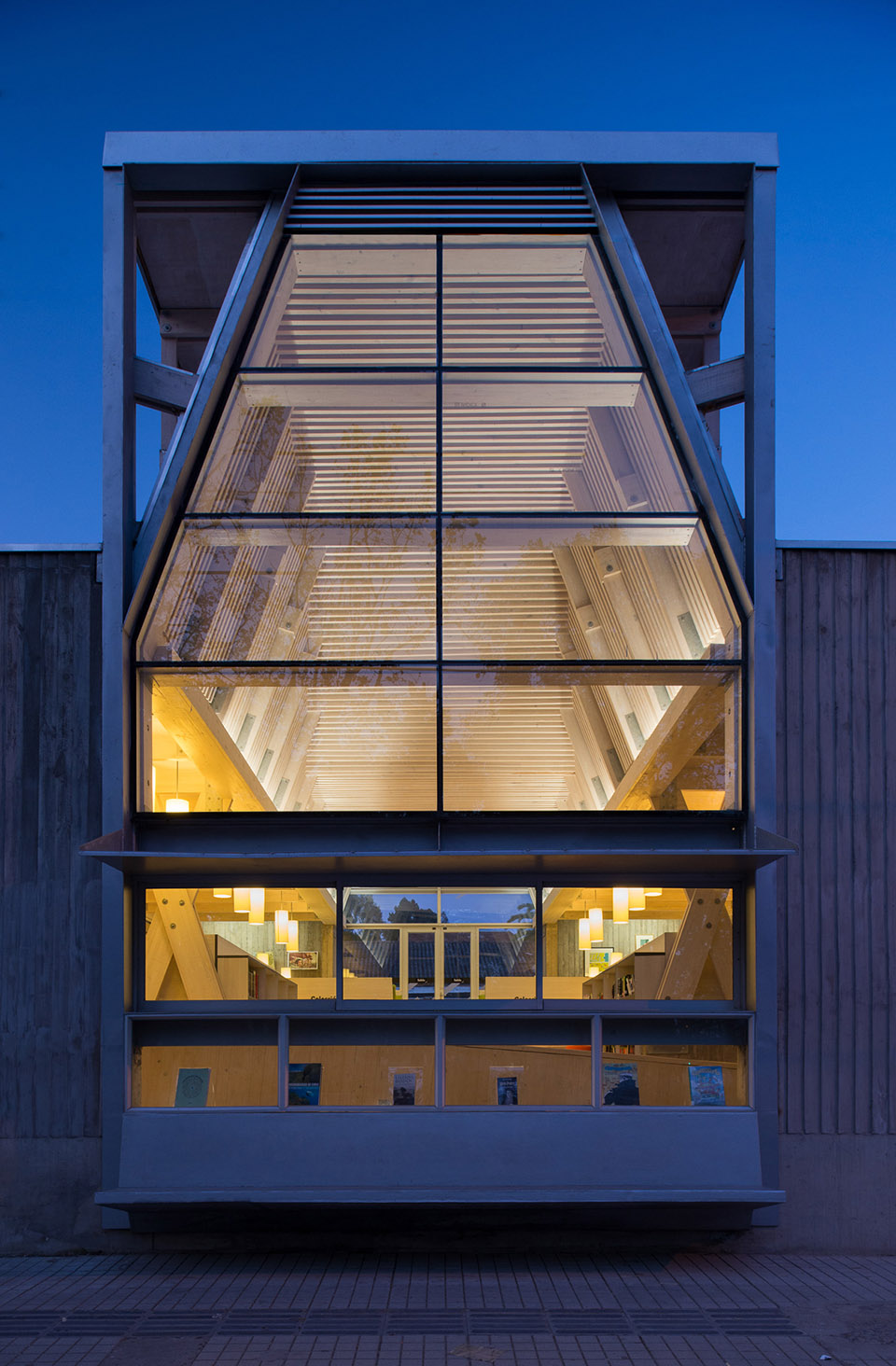 木结构图书馆,智利 / Sebastian Irarrázaval Arquitecto-19