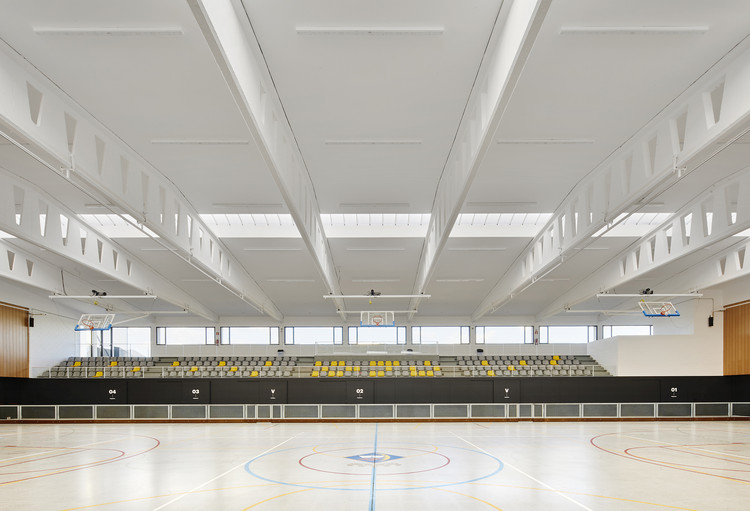 Municipal Sports Pavilion of Vila-30