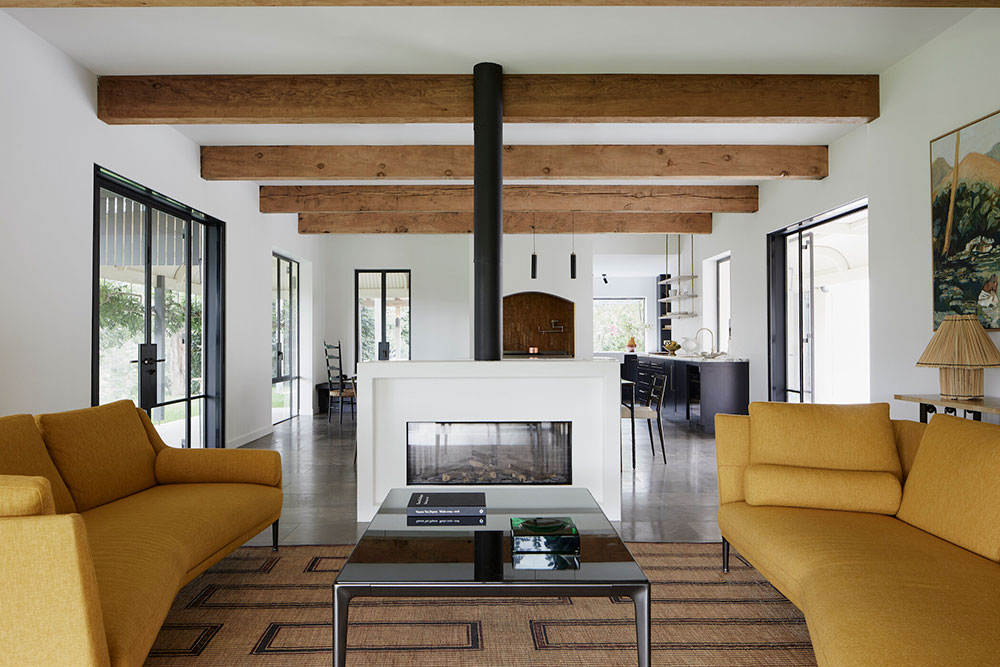 澳大利亚历史悠久的拜伦湾别墅现代内饰设计-9