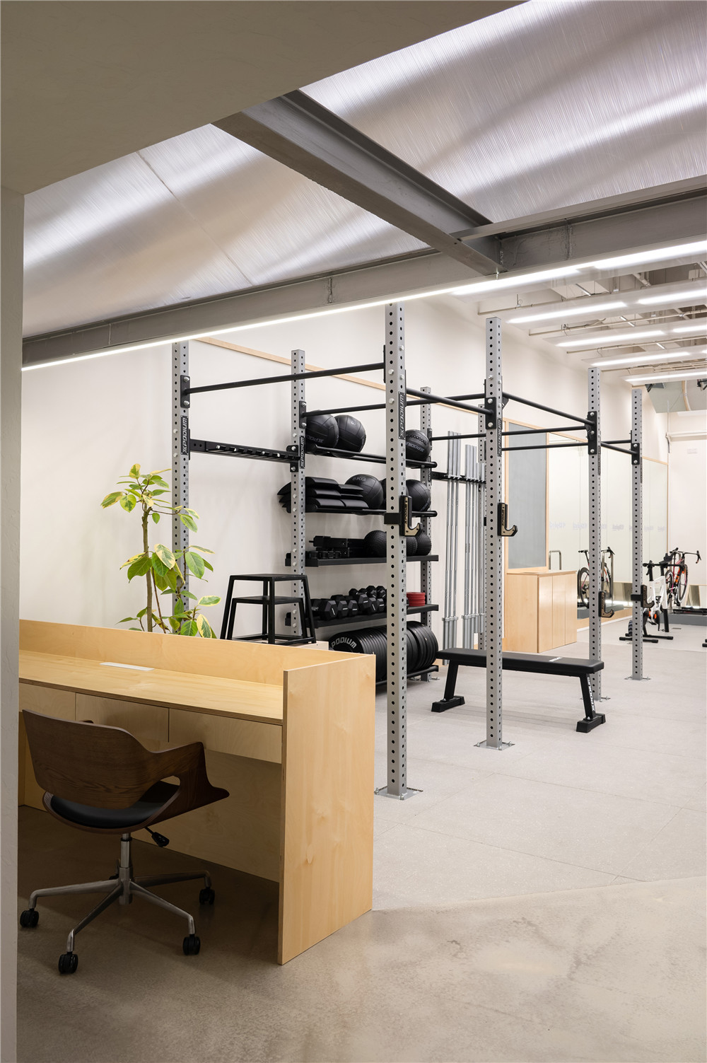 RacingRED骑行训练中心丨中国上海丨几平方建筑-47