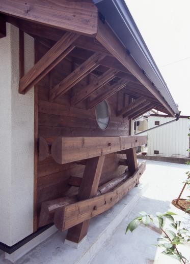 国産無垢材(栗駒材 自然素材)平屋の子育て丨(株)独楽蔵(こまぐら)-23