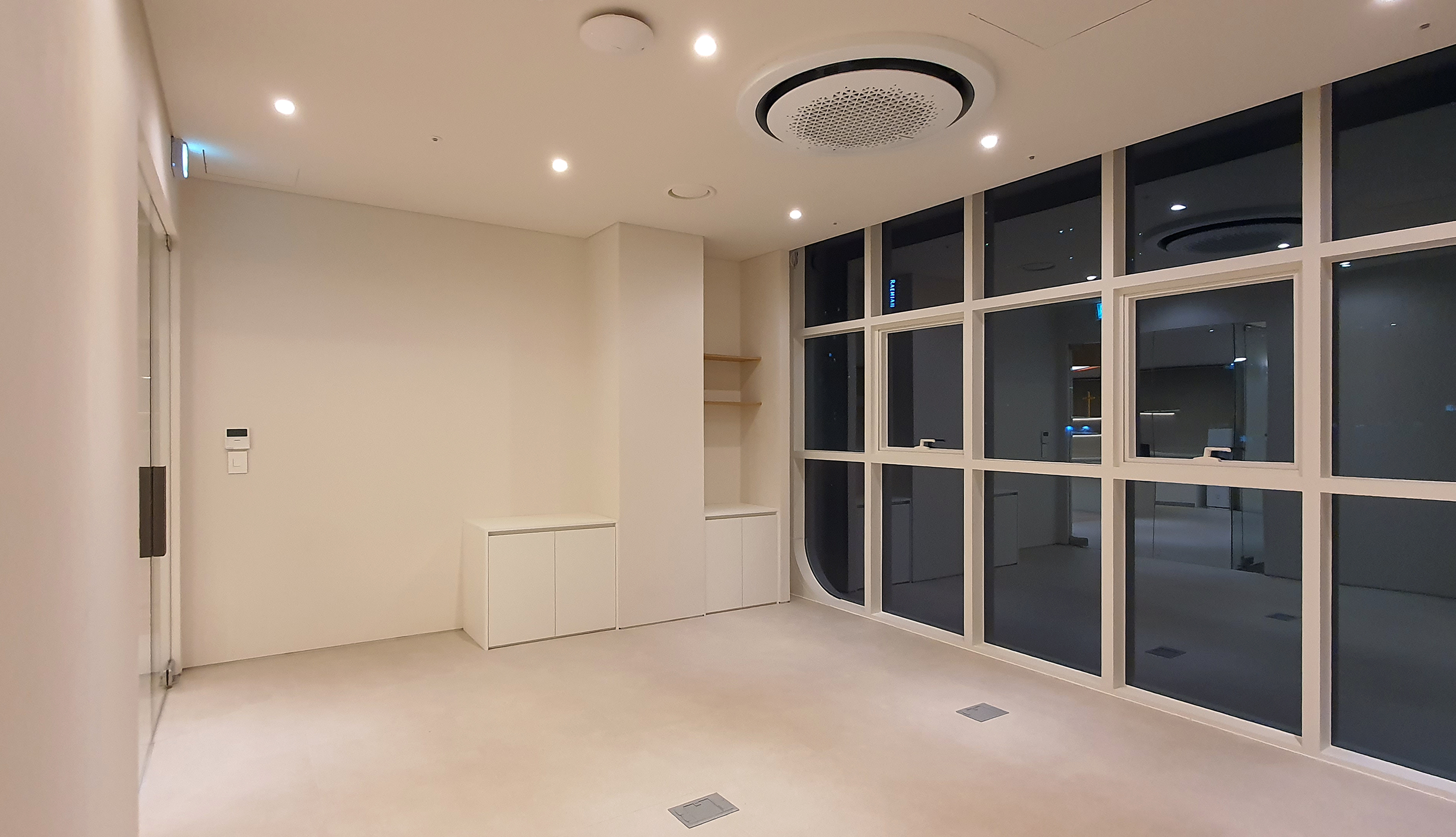 60 平极简办公室设计，现代风格的人性空间-25