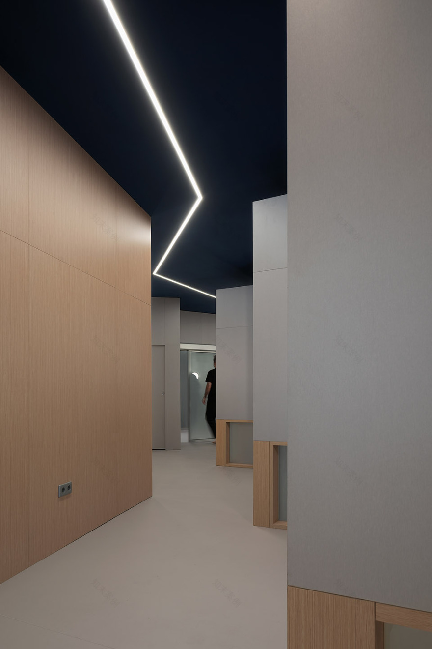 运动康复科诊疗中心丨西班牙丨NAN Arquitectos-61