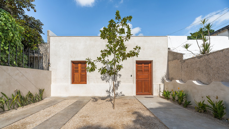 墨西哥 50 年代住宅的现代翻新-2