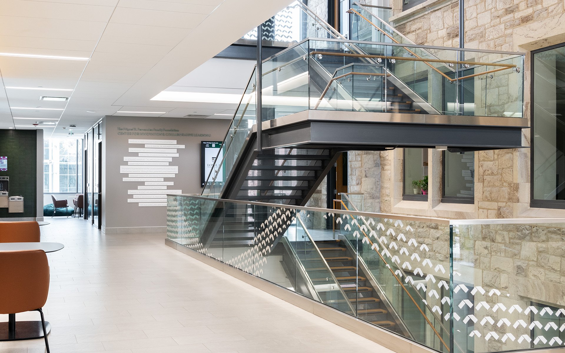 费尔南德斯创新与协作学习中心-标识设计-8