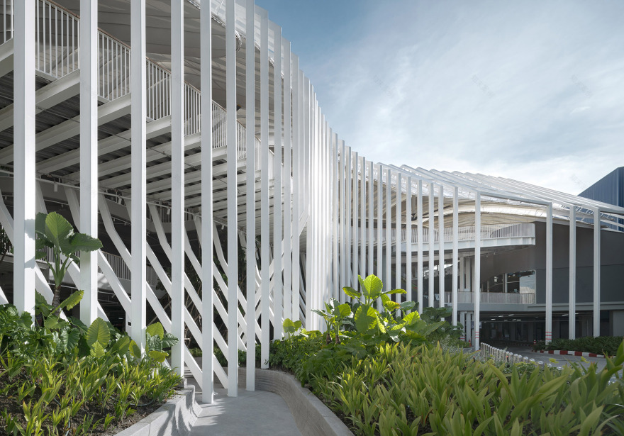 Megapark商业综合体改造,曼谷 / Architectkidd-15