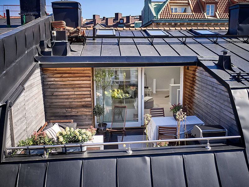 瑞典哥德堡阁楼公寓,屋顶露台与生活空间的巧妙结合-7