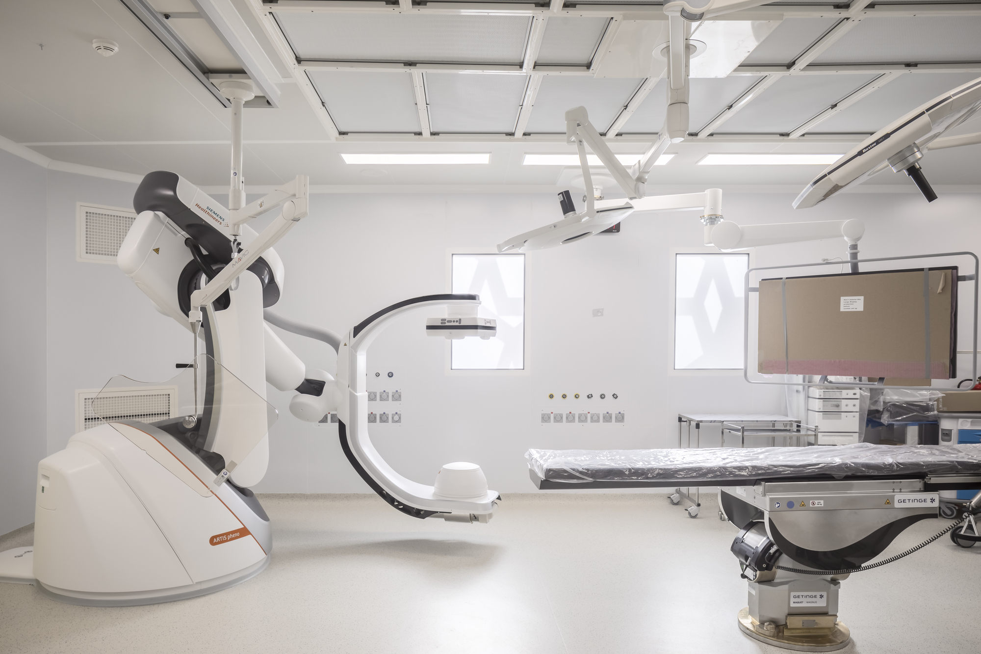 Hospital of the Smart Health Care City / Michel Rémon & Associés-31