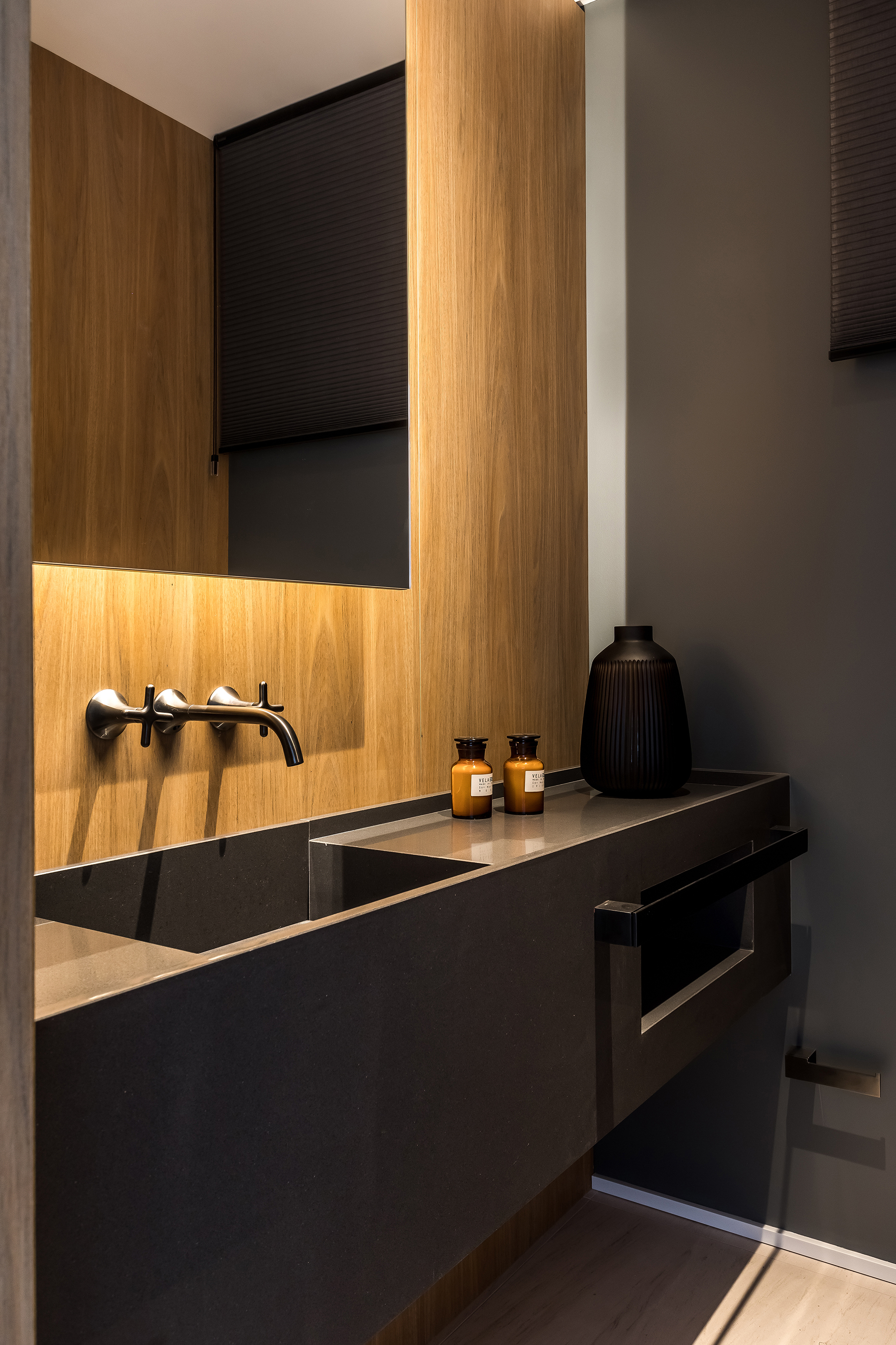 巴西极简主义之VA公寓样板房(2020)(Michel Macedo Arquitetos)设计-19