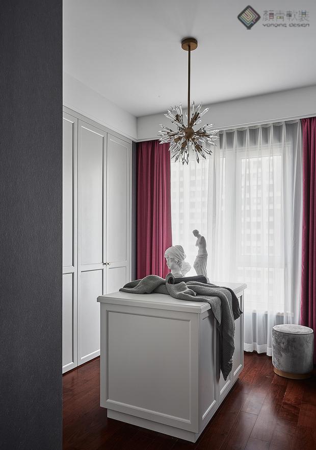 闺蜜共享的温馨空间,自由舒适的灰色调设计-28