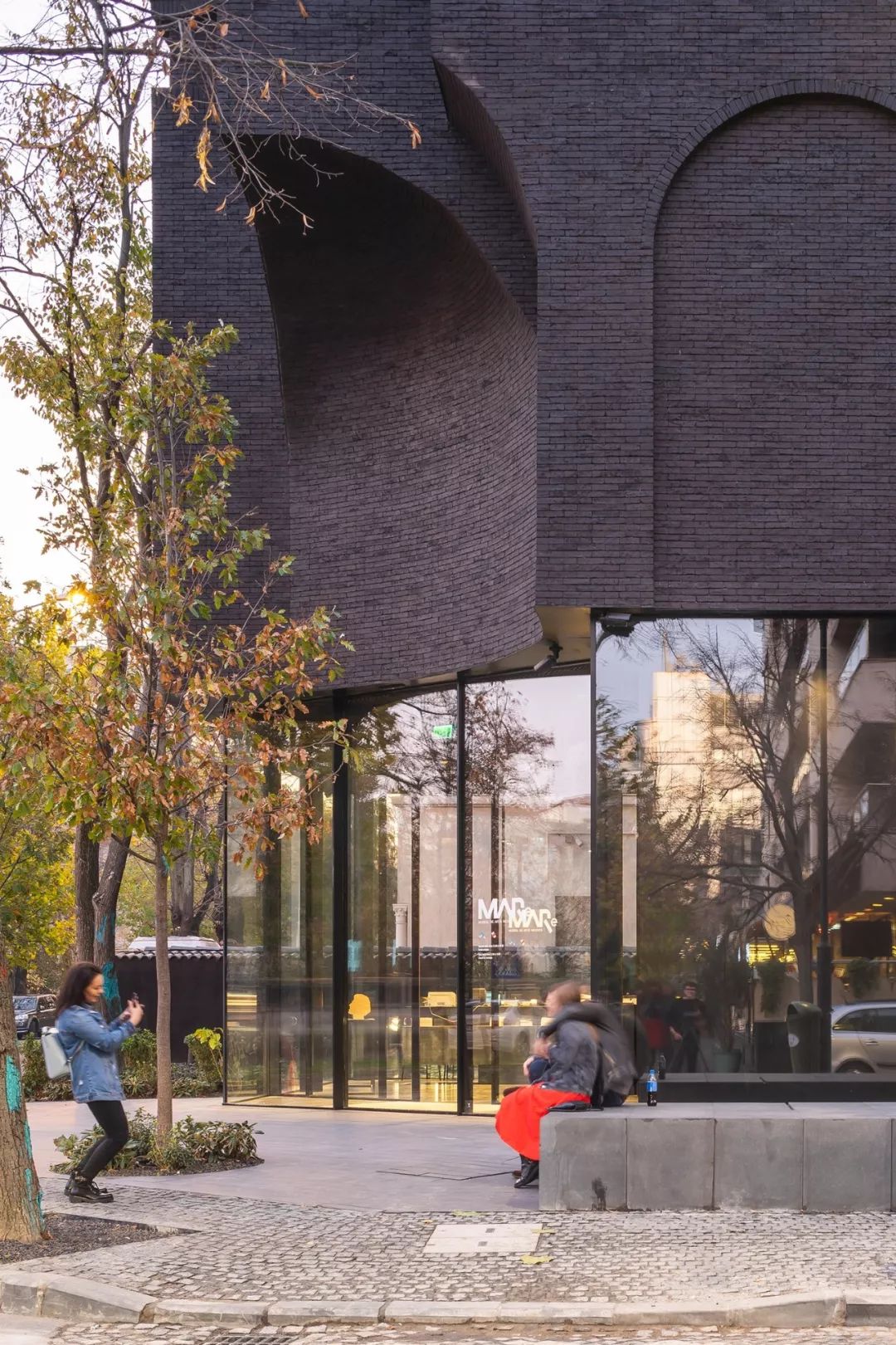 贝鲁特建筑事务所 Youssef Tohme 的现代共生设计-31