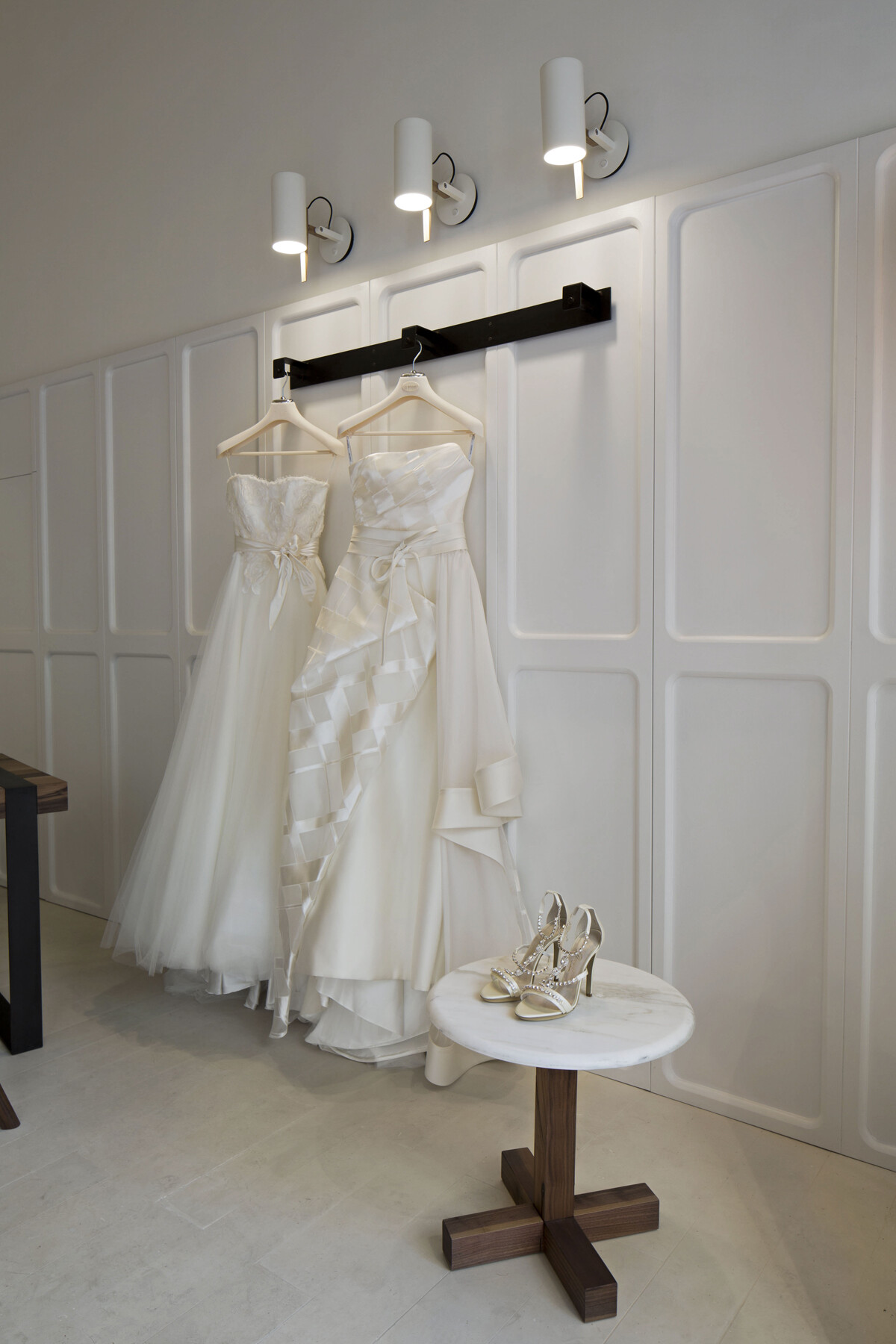 WHITE LE SPOSE 婚纱店-10