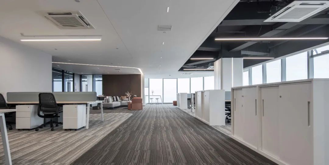 KIC 柯桥国际中心 45F 办公展示空间丨中国绍兴丨HWCD-43