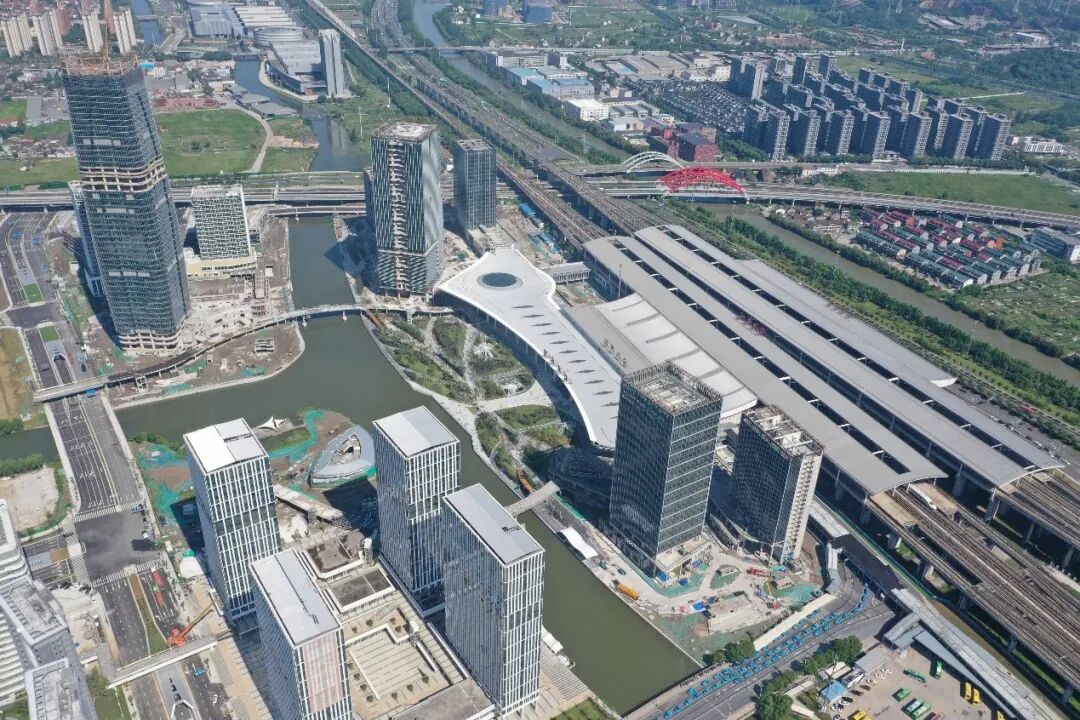 绍兴高铁北站TOD综合体交通枢纽投入运营-14