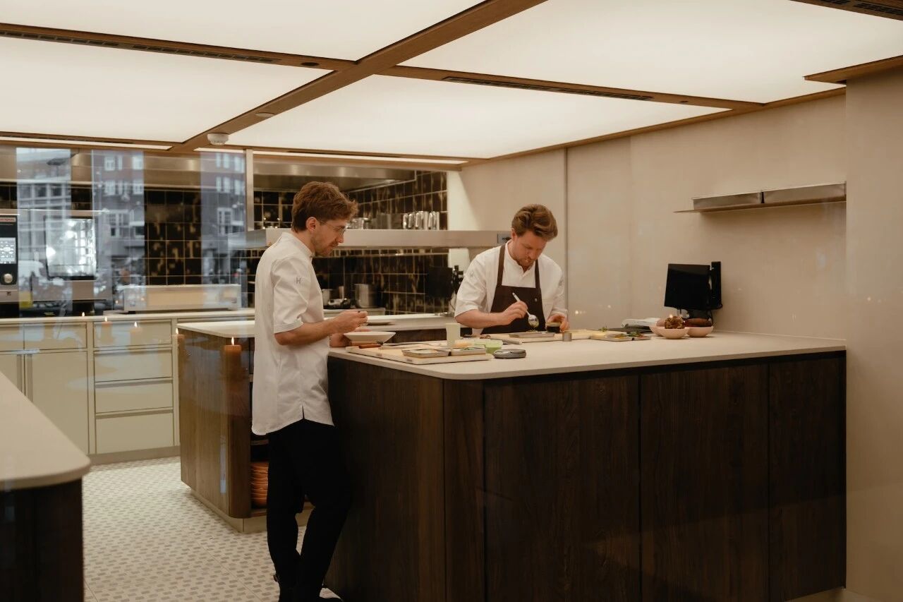 感官的建筑师：主厨、艺术家与他们的可食用剧场-15