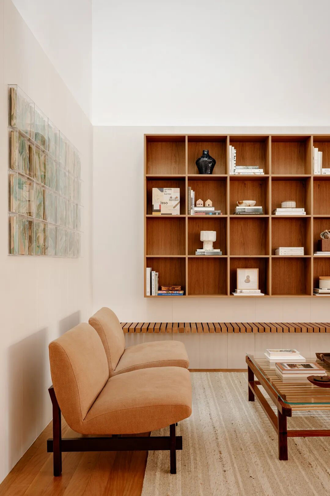 温暖治愈系现代大宅 · 白与木的极致碰撞丨巴西圣保罗丨VOA Arquitetura-17