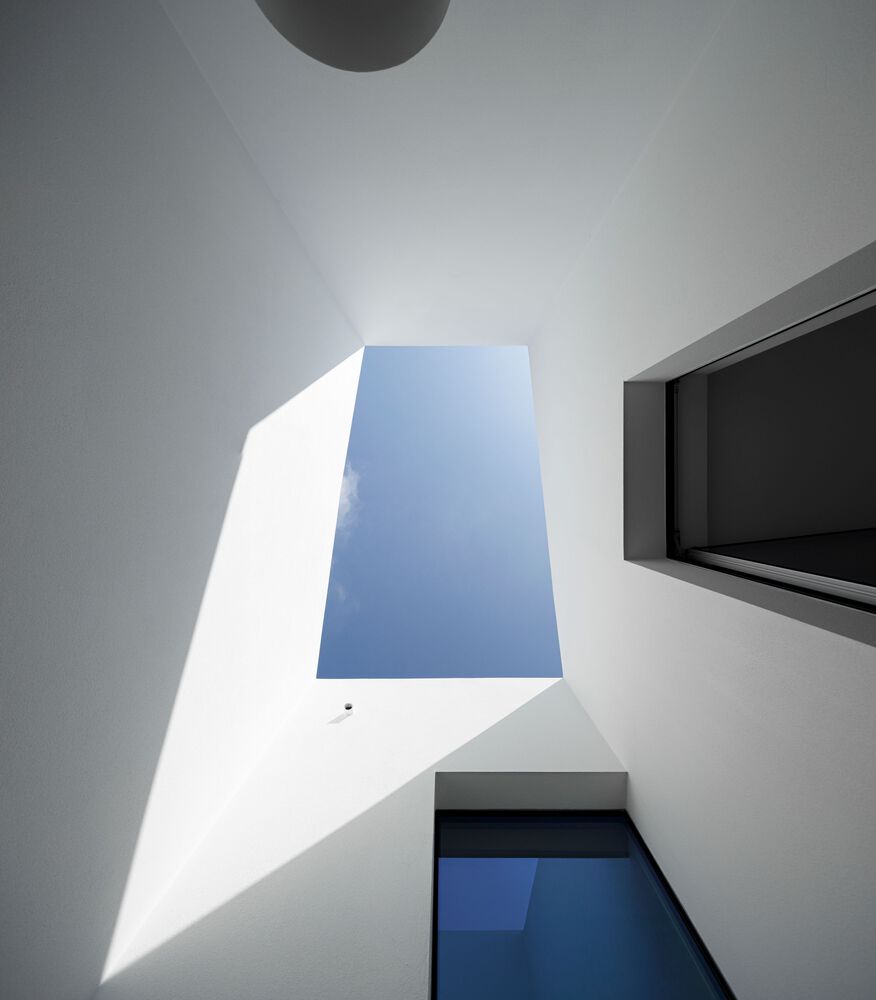 三个倾斜屋顶清晰空间层次的住宅设计丨戈者设计-14