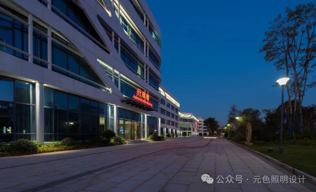 微光 ▏长沙县人民医院照明设计-11