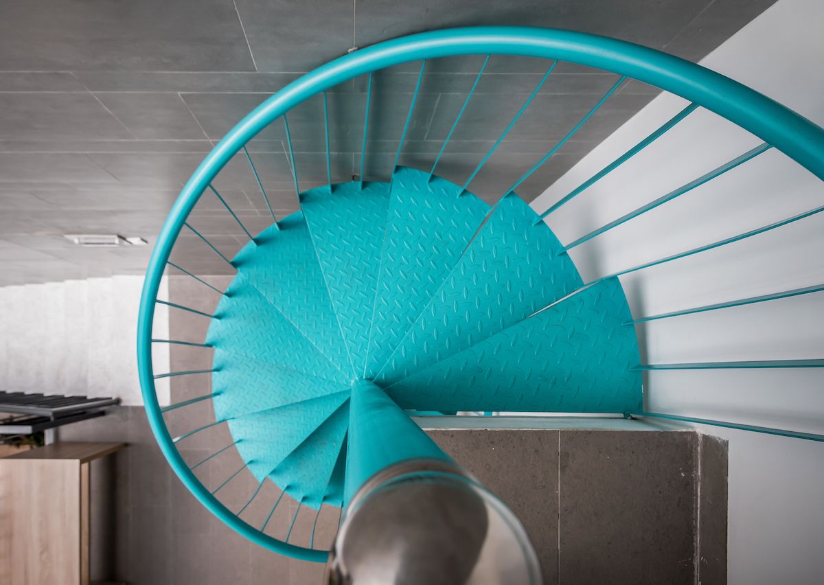 绿色桥梁连接多世代家庭-42