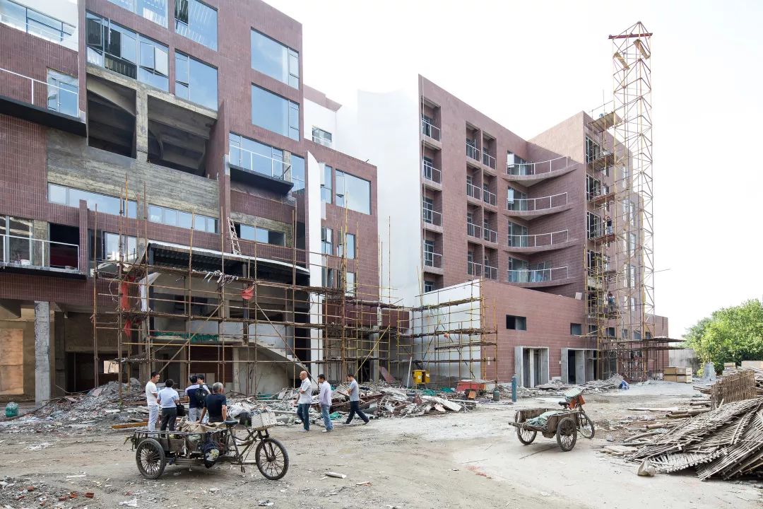 申窑艺术中心二期 | 弧线重构空间,陶瓷碎片般的建筑美学-117