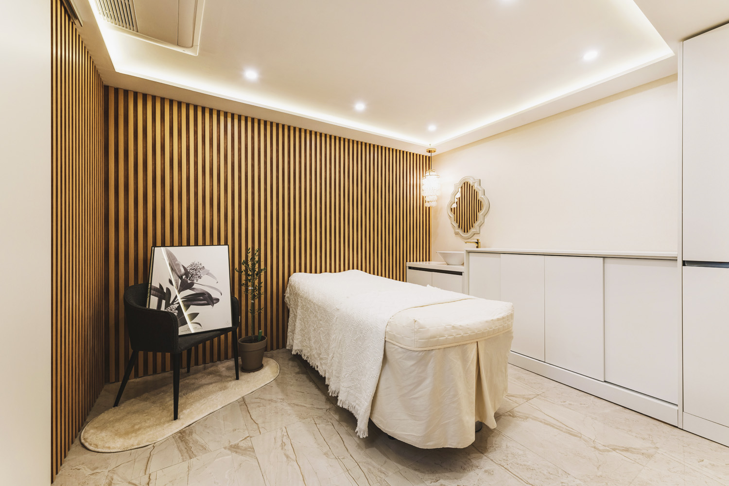 29 平男性美容院，简约奢华的全套空间设计-17